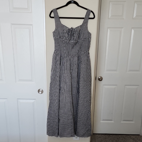 Avaire Collective Dresses & Skirts - NWT Avaire Collective Black And White Gingham Summer Maxi Dress L